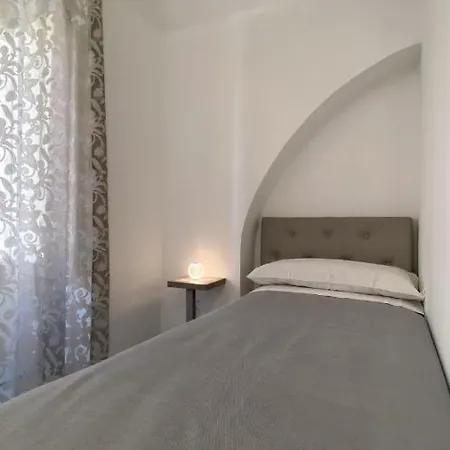 Palazzo Framì Affittacamere Acireale