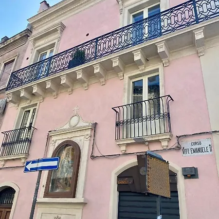 Guest house Palazzo Frami 3*