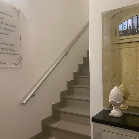 Palazzo Framì Affittacamere *