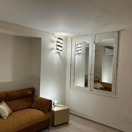 Gasthuis Palazzo Frami 4*