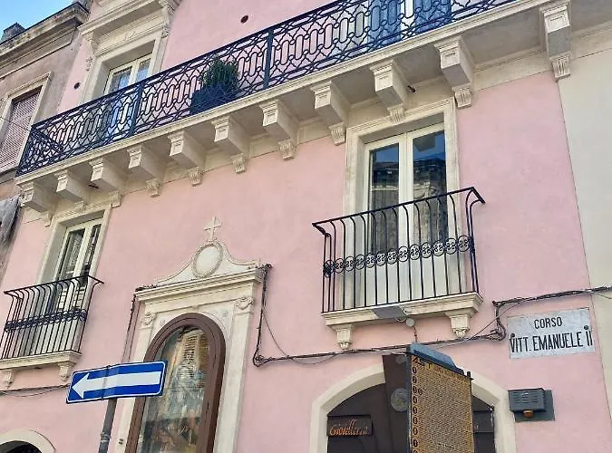 Гостевой дом Palazzo Frami 3*