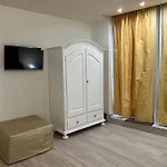 ゲストハウス Palazzo Frami