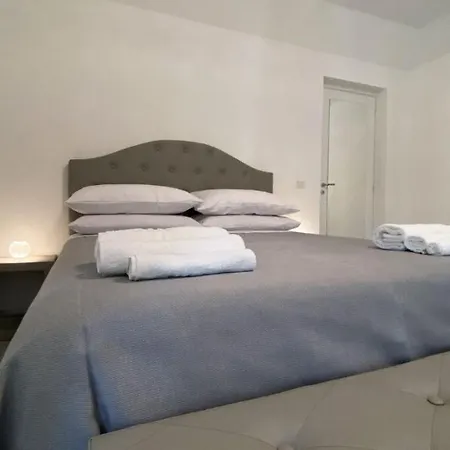 Pensión Palazzo Frami 4*