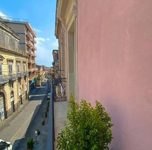 Gæstehus Palazzo Frami Acireale